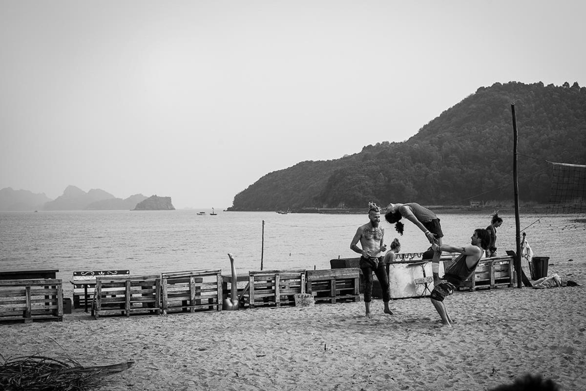 Woodstock Beach Camp Xuan Dam Екстериор снимка